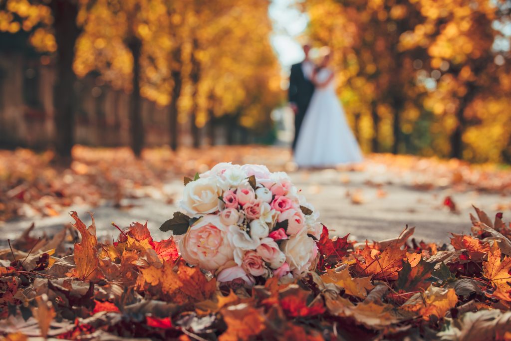 fall-wedding-online-magazine